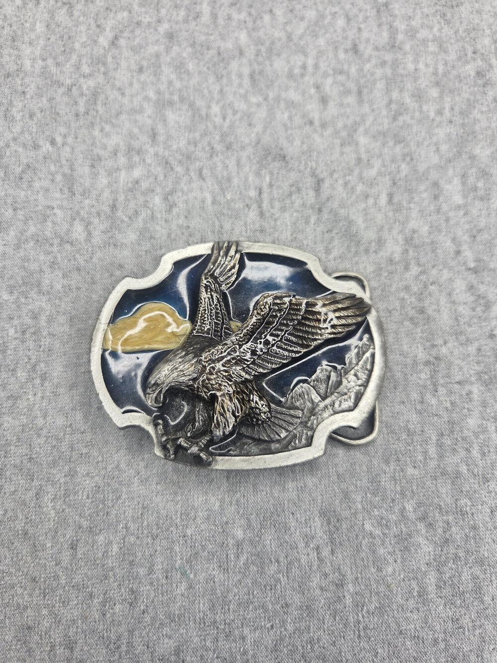 Vintage 1986 Siskiyou Bald Eagle Mountain Belt Buckle Enamel Pewter